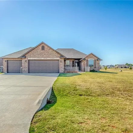 Image 1 - 1100 Stonegate Drive, Weatherford, OK 73096, USA - House for sale