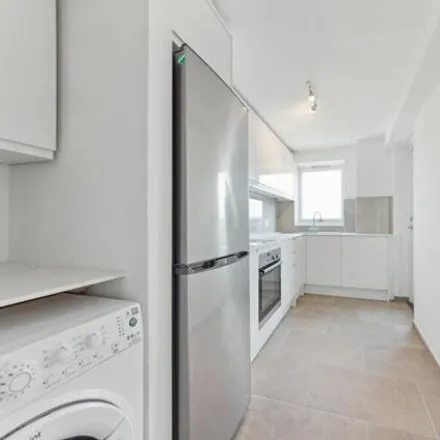 Image 2 - 1 Edith Terrace, Lot's Village, London, SW10 0TL, United Kingdom - Room for rent