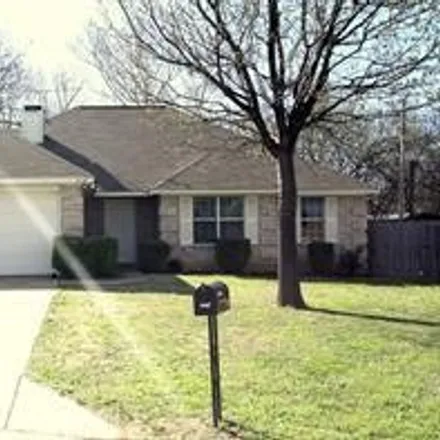 Buy this 3 bed house on 418 Meadow Lane in Aubrey, TX 76227