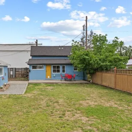 Buy this 2 bed house on 1437 West Montgomery Avenue in Spokane, WA 99205