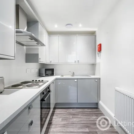 Image 6 - 10 Oxford Street, City of Edinburgh, EH8 9PF, United Kingdom - Apartment for rent