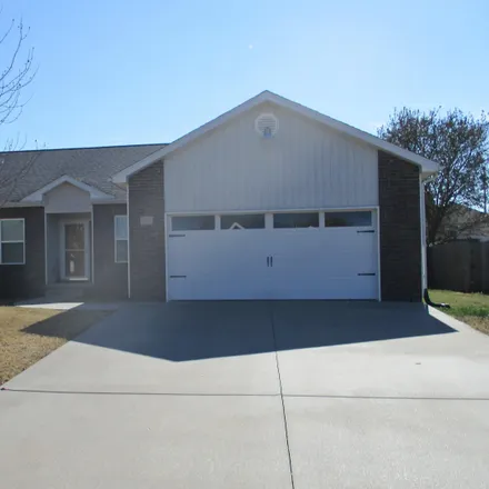 Buy this 3 bed house on 2306 West 25th Street in Joplin, MO 64804