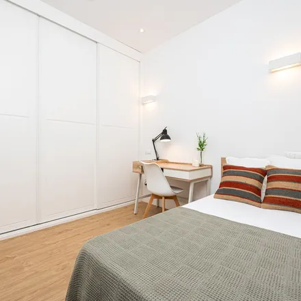 Rent this 1 bed apartment on Sagardoy Abogados in Calle de Tutor, 28008 Madrid