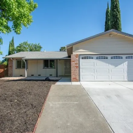 Buy this 3 bed house on 1958 Forest Lane in Vacaville, CA 95687
