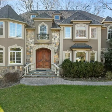 Buy this 6 bed house on 75 Cobblestone Drive in Upper Saddle River, Bergen County