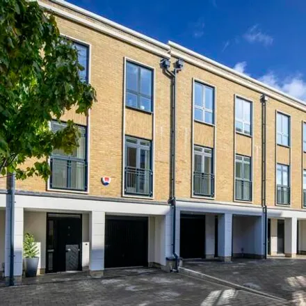 Buy this 5 bed townhouse on HM Prison Winchester in Romsey Road, Winchester