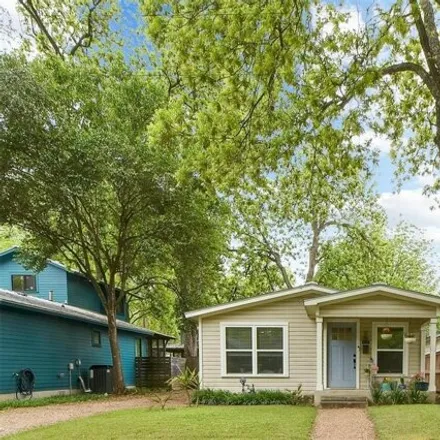 Image 2 - 2507 East 3rd Street, Austin, TX 78702, USA - House for sale