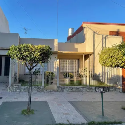 Buy this 3 bed house on Cerrito 2480 in Partido de La Matanza, B1752 CXU Lomas del Mirador