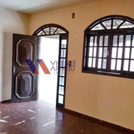 Rent this 2 bed house on Rua Minas Gerais in Regional Norte, Betim - MG
