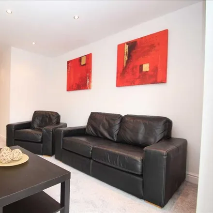Rent this 2 bed apartment on The Bar in Scotswood Road, Newcastle upon Tyne