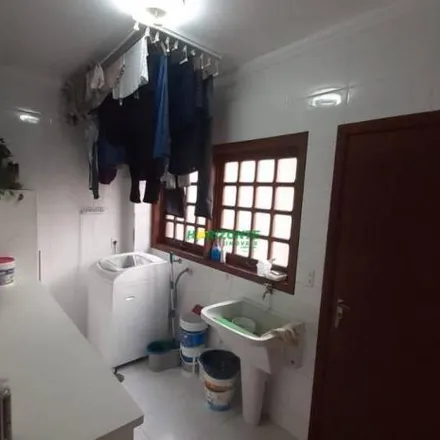 Rent this 4 bed house on Rua Professora René Maria Van Daele in Jardim Colinas, São José dos Campos - SP