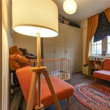 Image 7 - Aston Close, Tudor Estate, WD24 4RR, United Kingdom - Room for rent