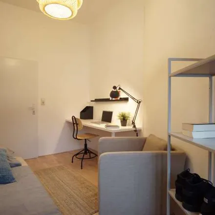 Rent this 5 bed apartment on Kiautschoustraße 6 in 13353 Berlin, Germany