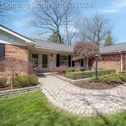 Image 7 - 5239 Woodview Drive, Bloomfield Township, MI 48302, USA - House for sale