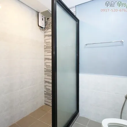 Rent this 1 bed apartment on Pedring Motor Shop in Ortigas Avenue Extension, Cainta