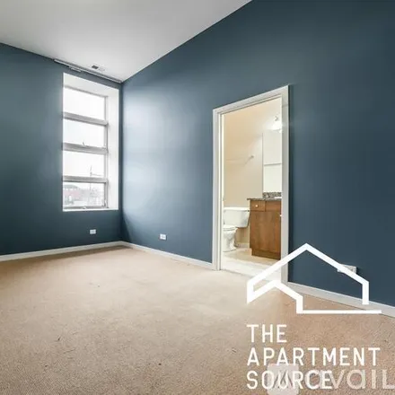 Image 9 - 2401 West North Avenue, Unit 300 - Apartment for rent