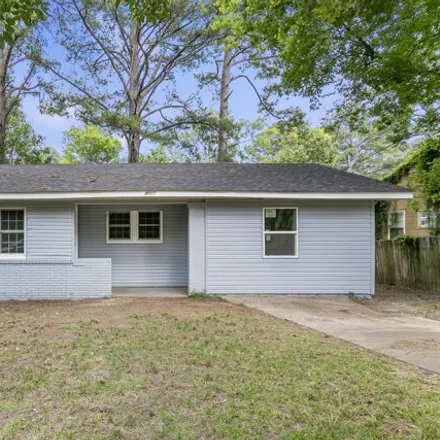 Buy this 4 bed house on 4016 Liberty Hill Rd in Jackson, Mississippi