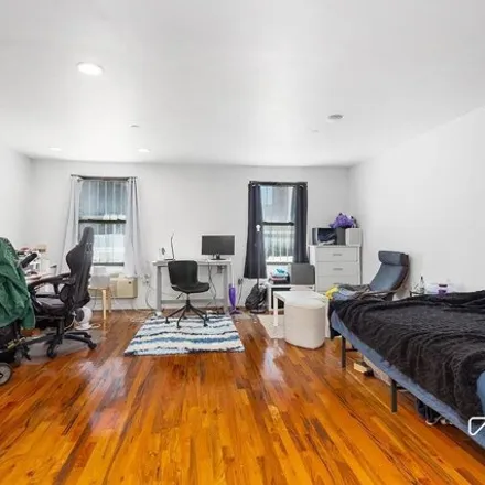Rent this studio house on 119 Hart Street in New York, NY 11206