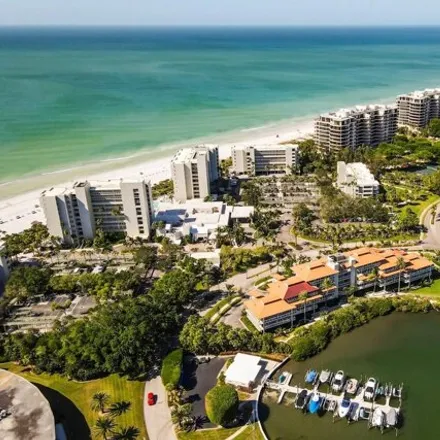 Buy this 1 bed condo on The Resort at Longboat Key Club in 220 Sands Point Road, Longboat Key