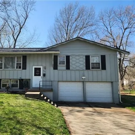 Buy this 4 bed house on 7234 Harris Avenue in Raytown, MO 64133