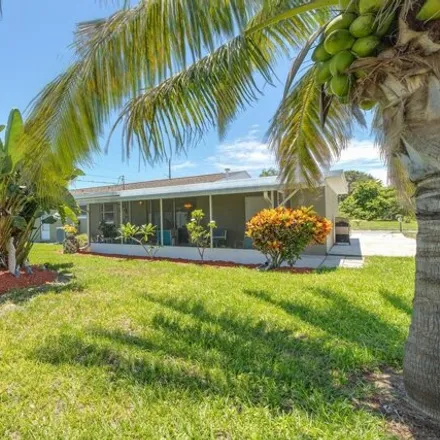 Image 7 - 309 W Claridge St, Satellite Beach, Florida, 32937 - House for sale