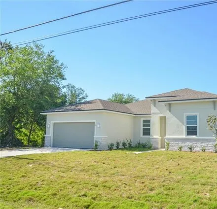 Rent this 4 bed house on 15 London Dr in Palm Coast, Florida