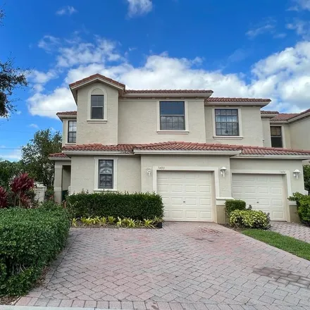 Rent this 3 bed townhouse on 7481 Bristol Circle in Collier County, FL 34120
