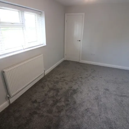 Rent this 2 bed apartment on Garrowby Walk in Hull, HU5 5QX