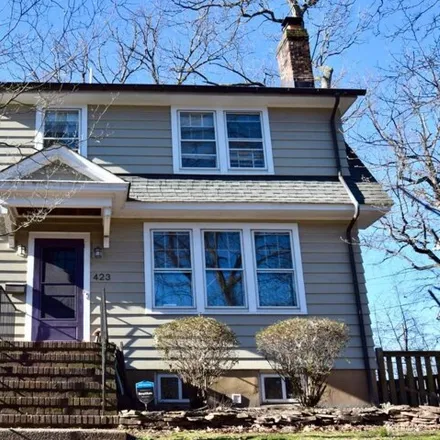 Rent this 3 bed house on 421 Harrison Avenue in Highland Park, NJ 08904