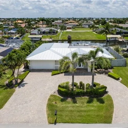 Image 8 - 2867 Southeast 18th Court, Cape Coral, FL 33904, USA - House for sale
