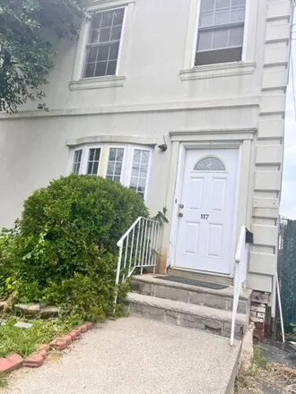 Buy this 3 bed house on 115 Johnson Avenue in New York, NY 10307