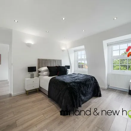 Image 2 - Brondesbury Road, London, NW6 6BX, United Kingdom - Apartment for rent