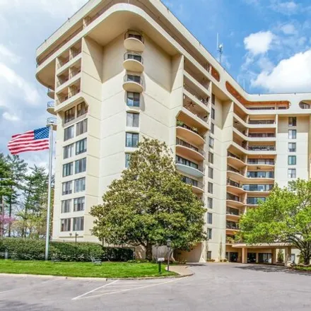 Buy this 2 bed condo on 6691 Brookmont Terrace in Nashville-Davidson, TN 37205