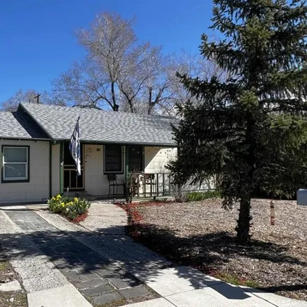 Buy this 3 bed house on 671 Hood Avenue in Reno, NV 89512