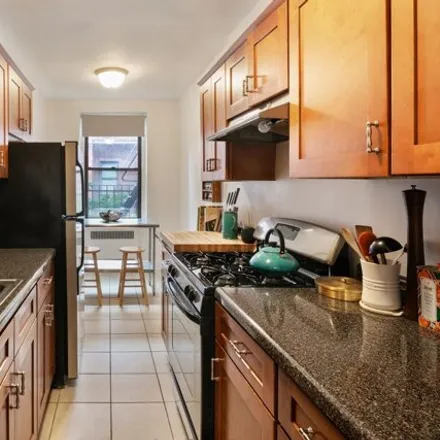 Image 5 - 960 Sterling Pl Apt 4D, Brooklyn, New York, 11213 - Apartment for sale
