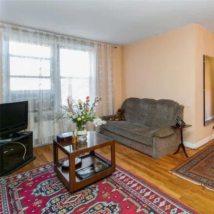 Image 5 - 102-18 64th Avenue, New York, NY 11375, USA - Condo for sale