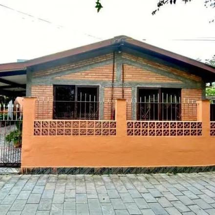 Buy this 2 bed house on Ponto Certo in Servidão Lúcio de Souza, Centro