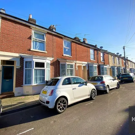 Image 7 - Lawrence Road, Portsmouth, PO5 1PJ, United Kingdom - Townhouse for rent
