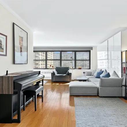 Buy this studio apartment on 185 WEST END AVENUE 23K in New York