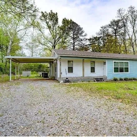 Buy this 3 bed house on 702 Hines Ln in Ball, Louisiana
