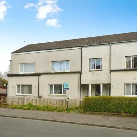 Buy this 3 bed townhouse on Bowfield Crescent in Glasgow, G52 4HR