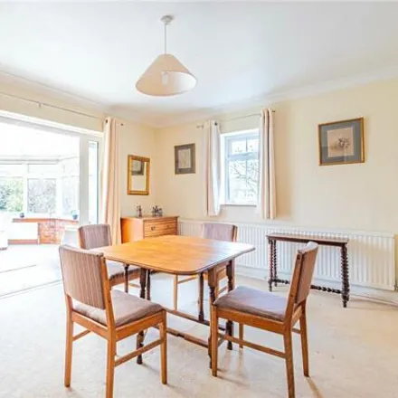 Image 7 - Dyers Road, Eaton Bray, LU6 2BE, United Kingdom - House for sale