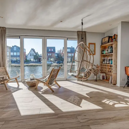 Rent this 5 bed apartment on Ringvaartdijk 54 in 1066 DE Amsterdam, Netherlands