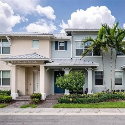 Rent this 3 bed townhouse on 3950 Long Leaf Lane in Hollywood, FL 33021