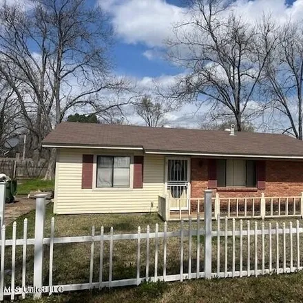 Buy this 2 bed house on 94 Dawkins Street in Louisville, Winston County