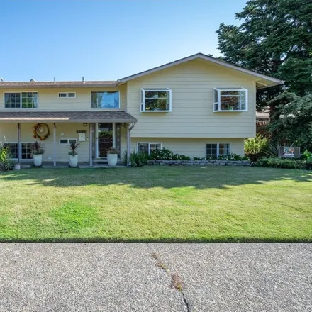 Buy this 5 bed house on 13235 Southwest Glenhaven Street in Beaverton, OR 97005