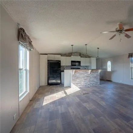 Image 7 - 2504 Stag St, Texas, 78657 - Apartment for sale
