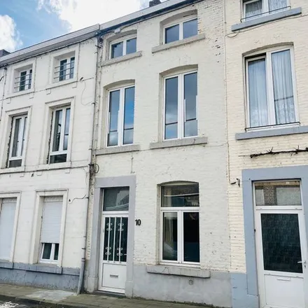 Image 3 - Chaussée Saint-Mort 10, 4500 Huy, Belgium - Apartment for rent