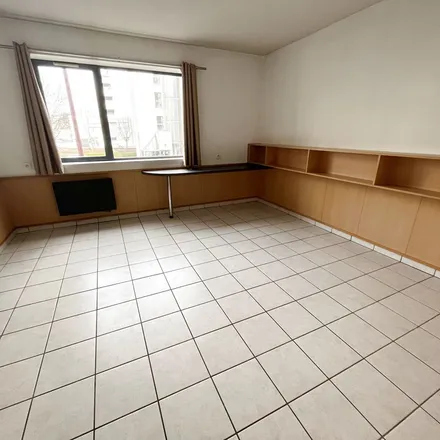 Rent this 1 bed apartment on Hôtel de Ville in Place Eugène Raynaldy, 12000 Rodez