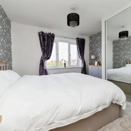 Image 6 - Walker Mead, Biggleswade, SG18 8GW, United Kingdom - Apartment for sale